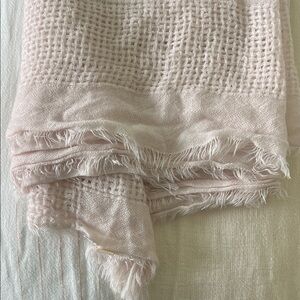 Jilly box Jax Son Rowe pink scarf.